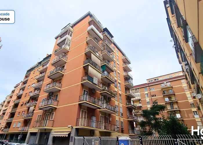 アパート Poetry House ローマ